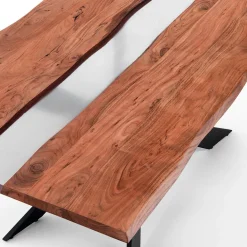 Anubi Tavolo in Legno massello di Acacia con inserti in resina traslucida opaca e base in acciaio nero opaco 195x100 cm