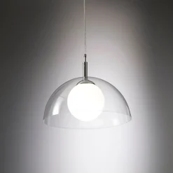 Genny lampadario in pvc trasparente con sfera in vetro satinato bianco filo regolabile d37 h24 cm