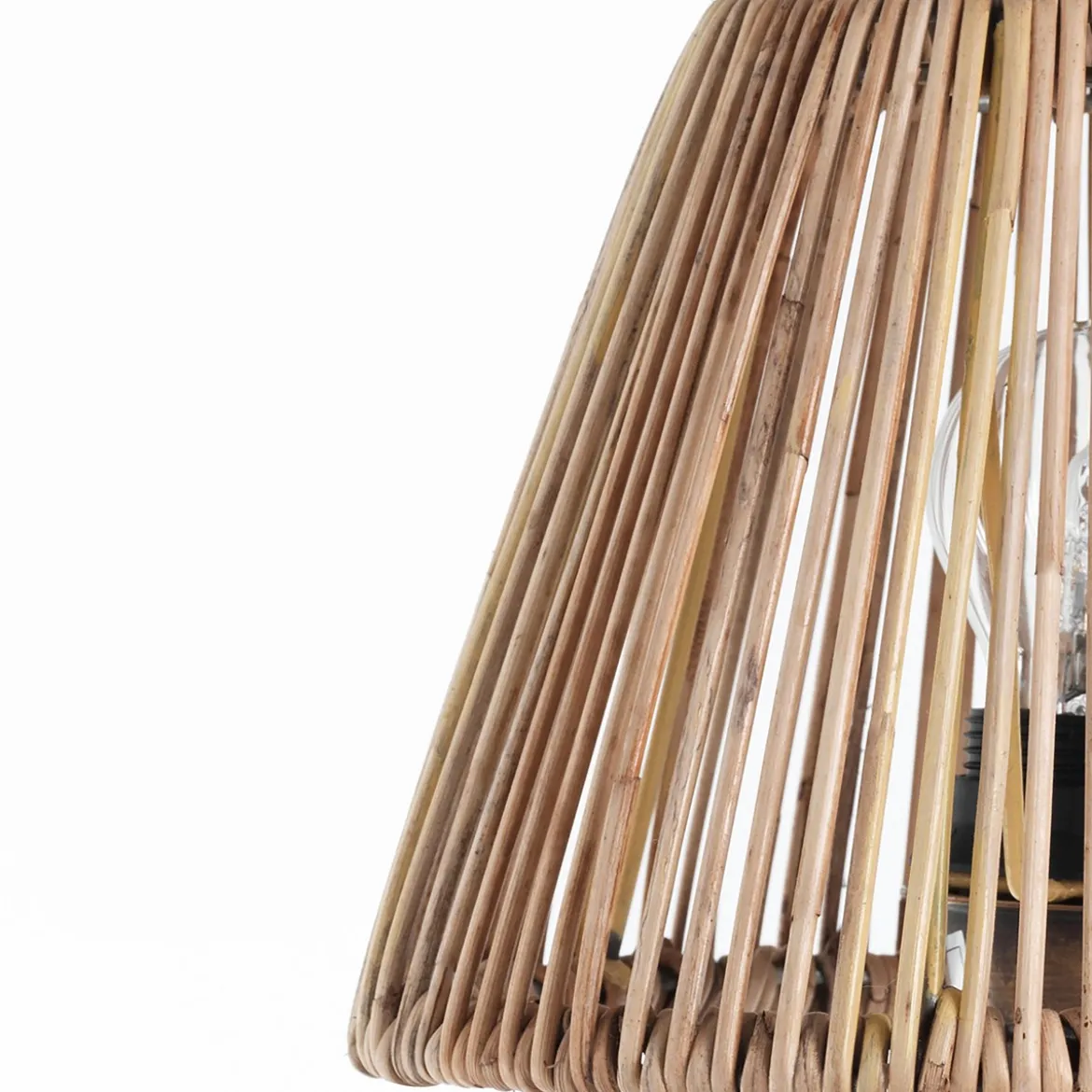 Kota lampada da tavolo in teak e rattan d22.5xh50 cm