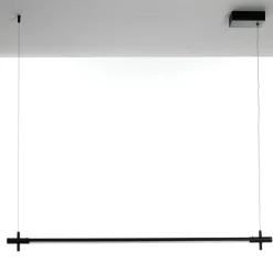 Lampadario slim in alluminio nero opaco con filo elettrico regolabile d2.2x120 cm