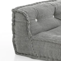 Lines base black divano 2 posti basamento legno nero rivestimento cotone dimensioni l160 p80 h35 cm