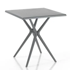 Sabine grey tavolo leggero da esterno in polip. colore grigio opaco resistente agenti e raggi uv h.76 l.70 p.70 cm