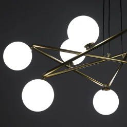 Star lampadario in metallo verniciato ottone opaco e sfere in vetro bianco opaco con cavo regolabile 110x110 h43 cm